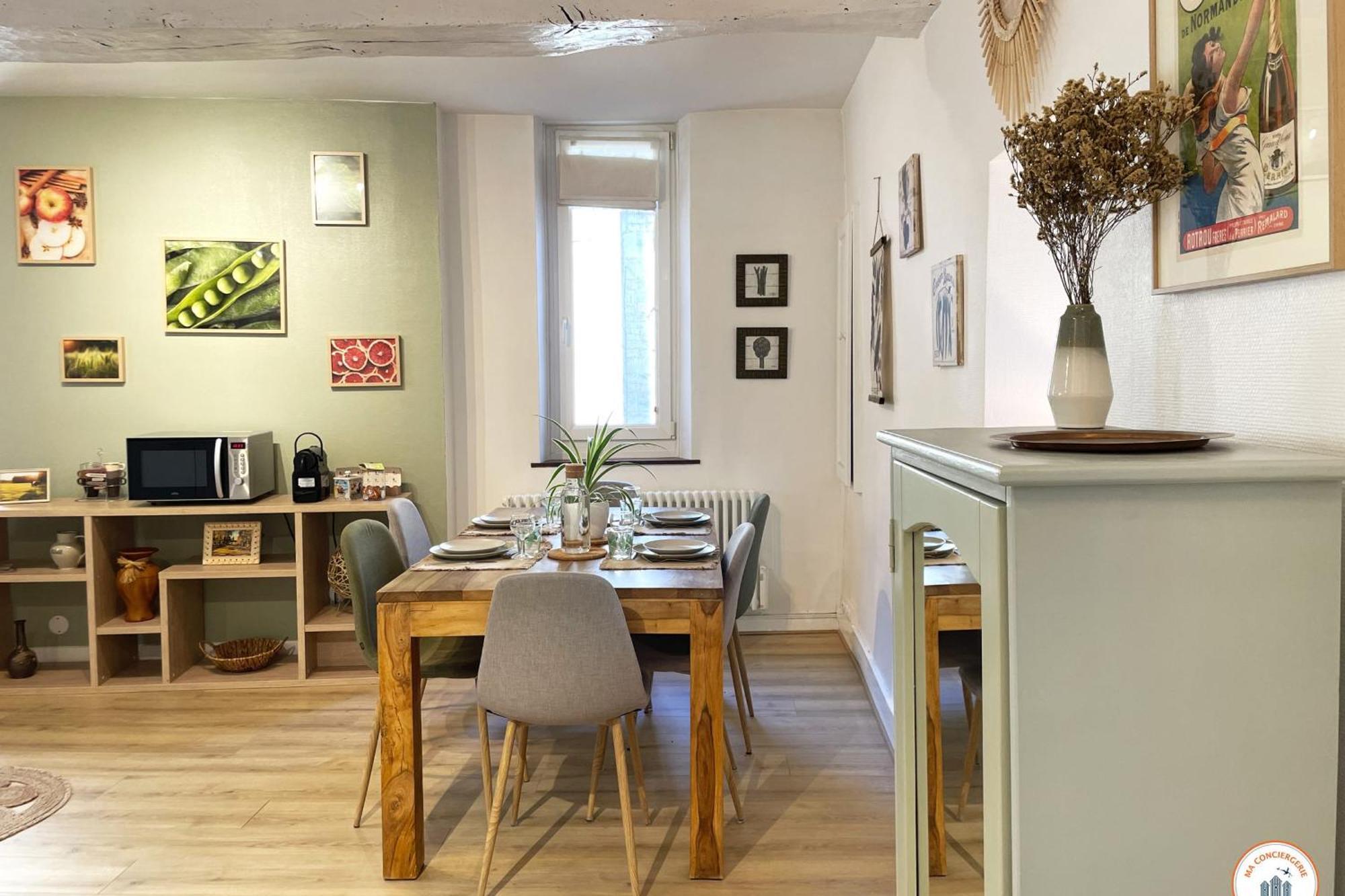 Le St-Laurent - Magnifique Triplex - Calme Καν Εξωτερικό φωτογραφία